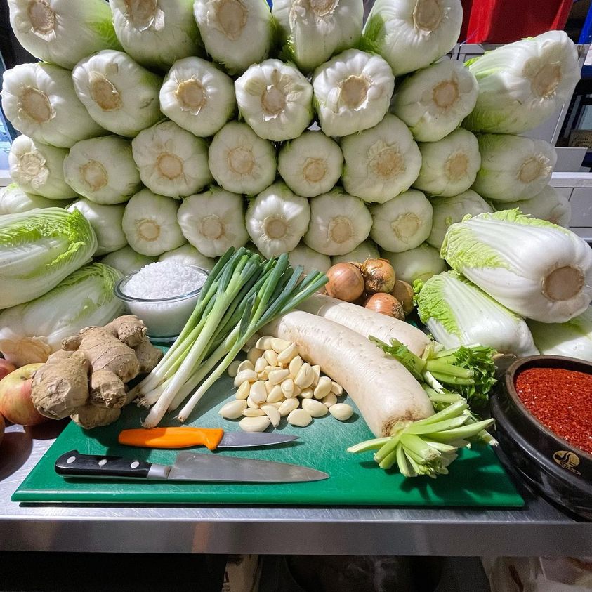 Vegan Mak Kimchi - Cut Cabbage Kimchi -  470g approx
